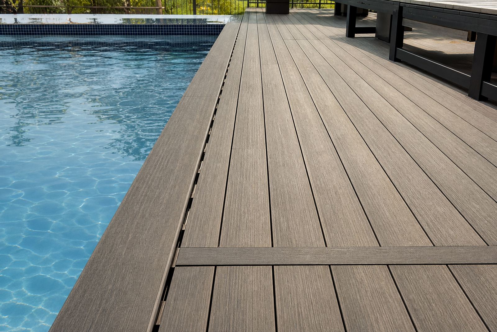 Poolside Deck Guide